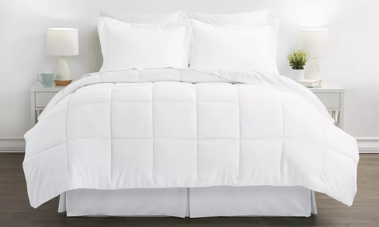 Merit Linens Premium Comforter set (8-Piece)