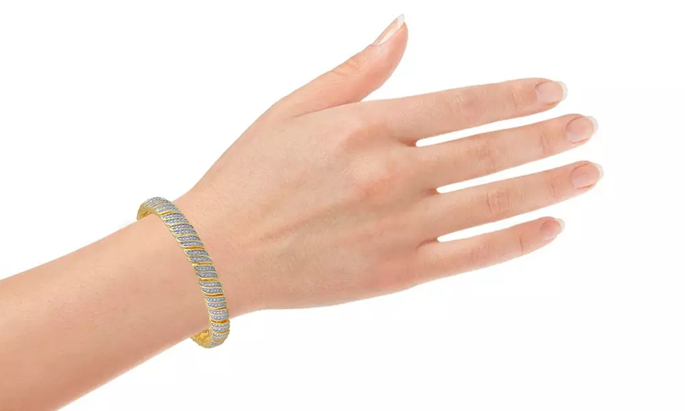 Clearance Deal 1/4 Cttw Diamond Bracelet by DiamondMuse - Second Medium