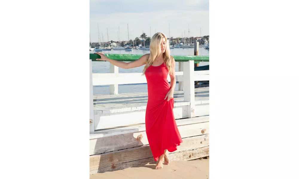 Red Must Have Maxi Dress - Second Medium