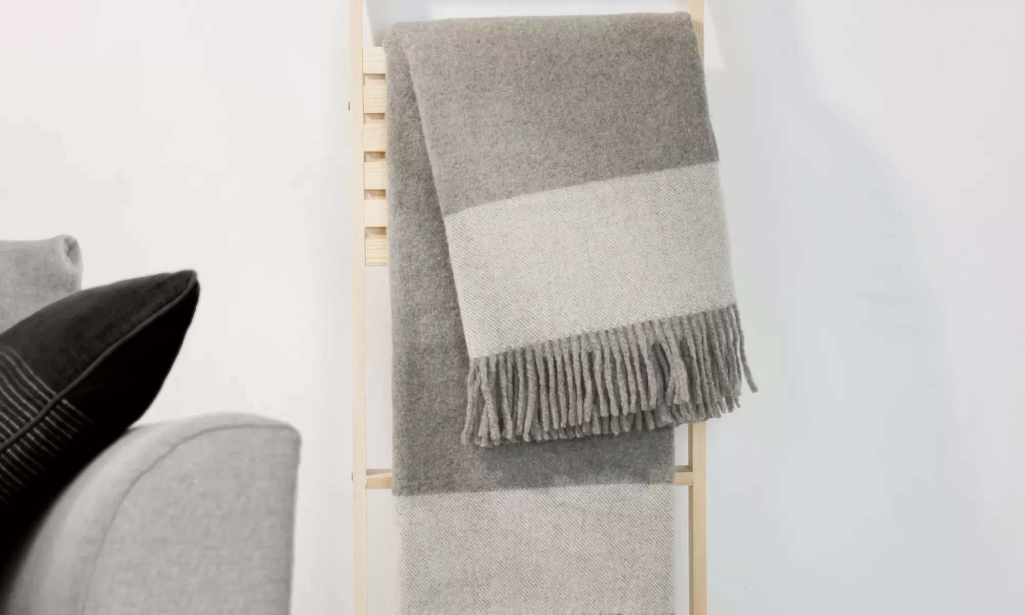 Lavish Home 100% Australian Wool Throw - Primary Image
