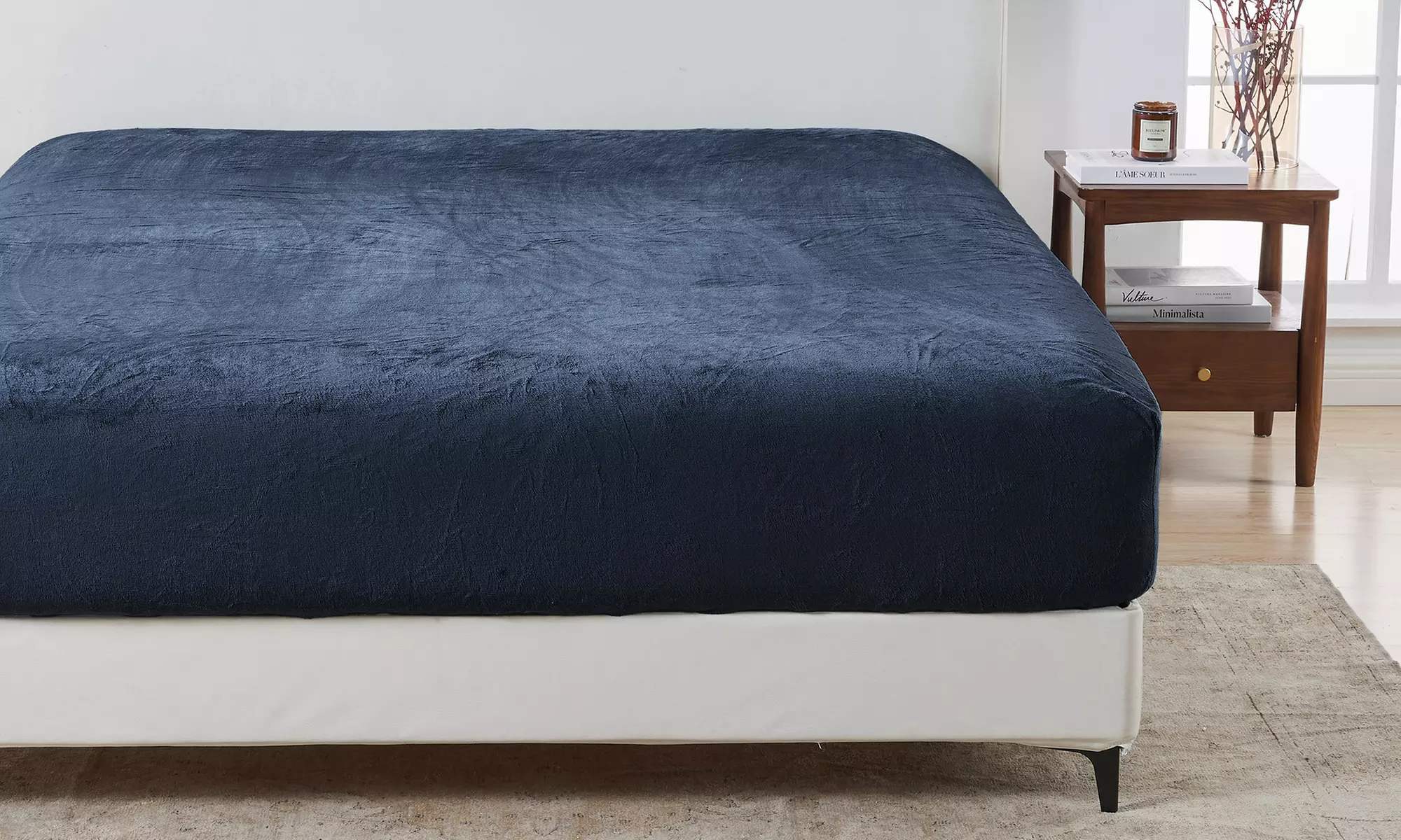 FreshFolds Ultra Soft Velvet Plush Fitted Sheet