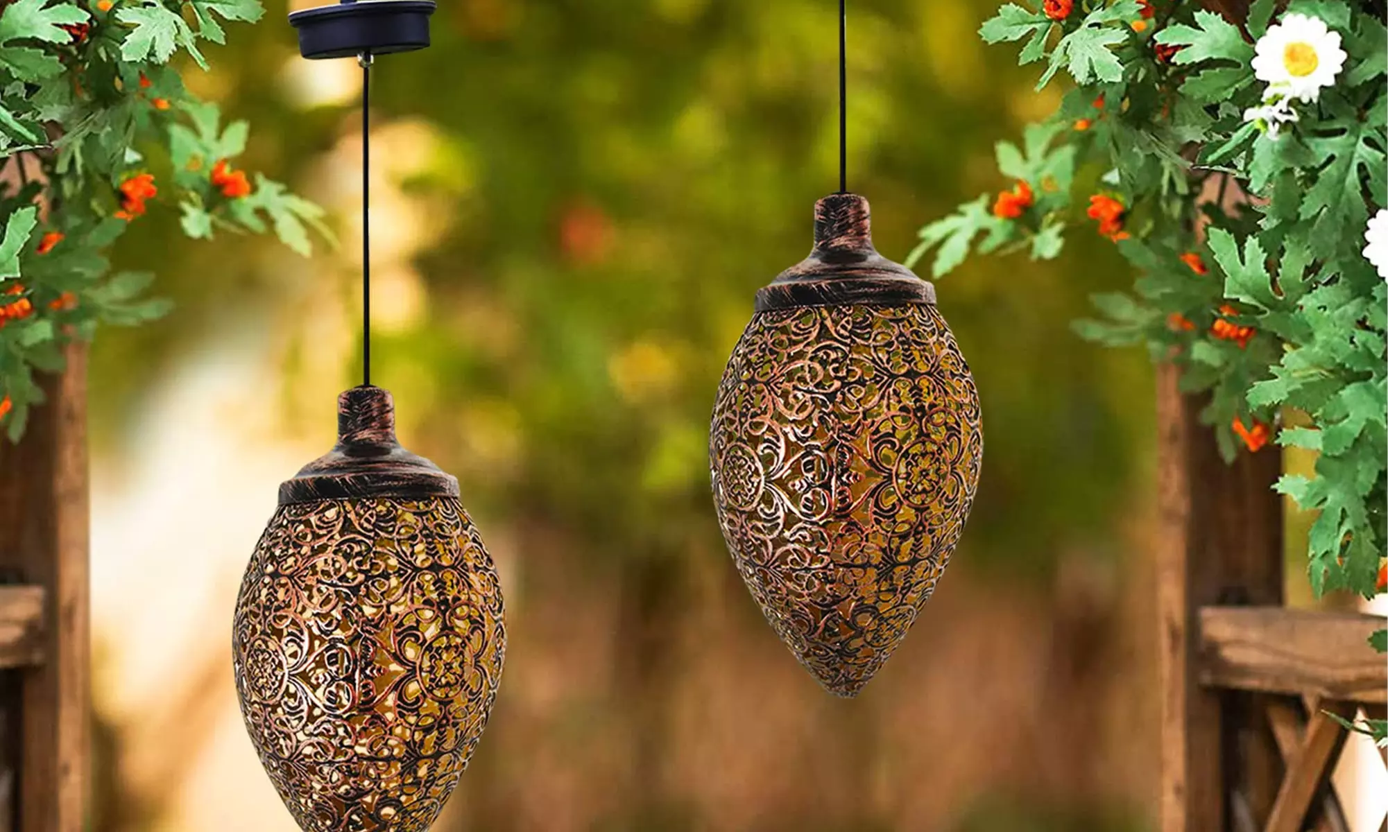 Hanging Solar Lights Waterproof LED Lantern Metal Retro Solar Garden Decor Light