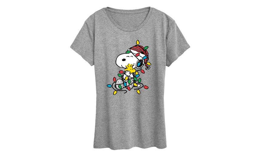 Up To 47% Off On Peanuts Christmas Snoopy Wome 