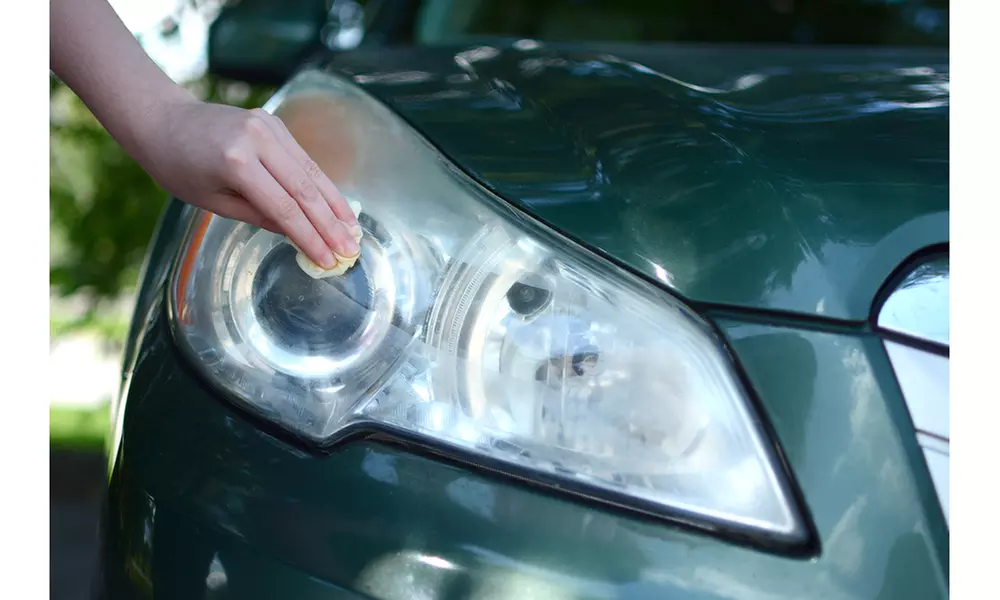 wipe & restore - 1 headlight restoration kit - Primary Image