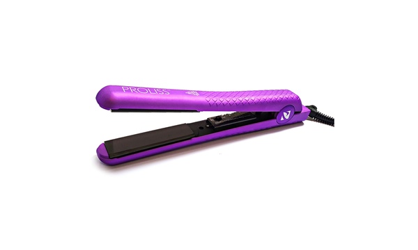 Proliss flat outlet iron