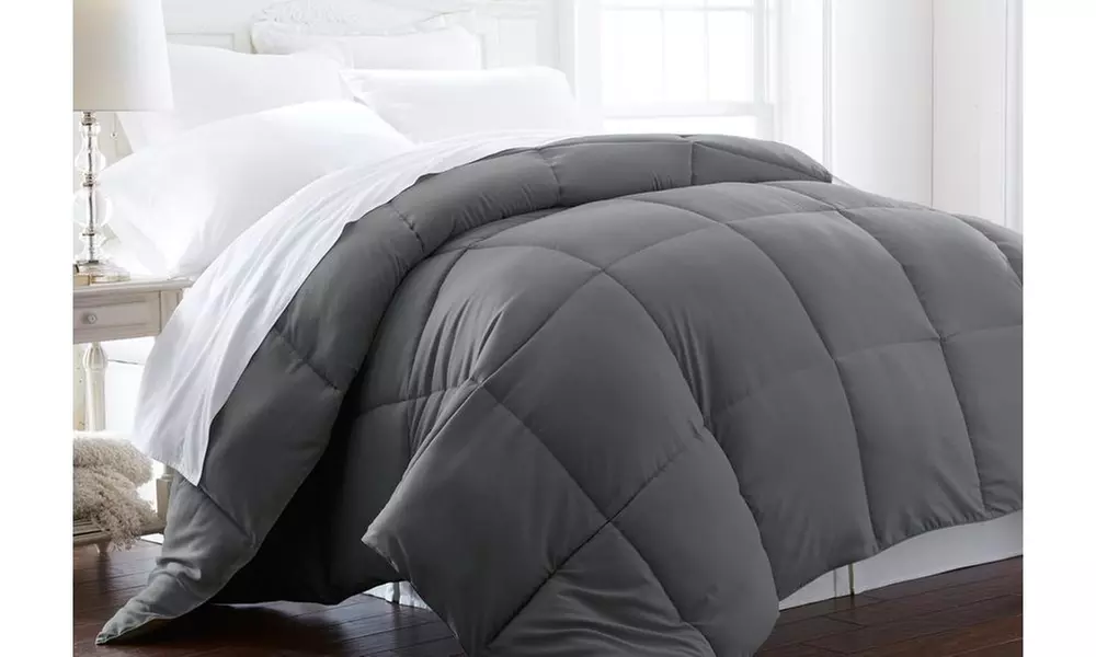 All Seasons Down Alternative Ultra Soft Solid Comforter in 6 Colors