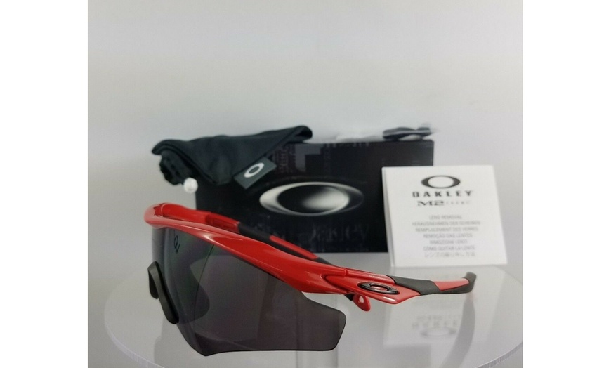 Up To 75% Off on Brand New Authentic Oakley Su... | Groupon Goods