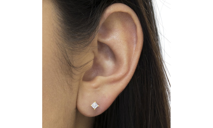 i3 diamond earrings