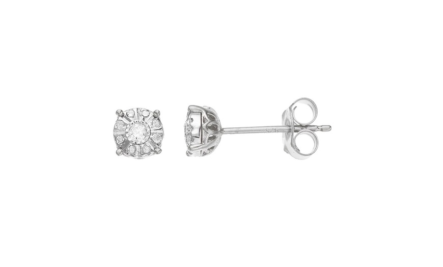 white flash diamond earrings