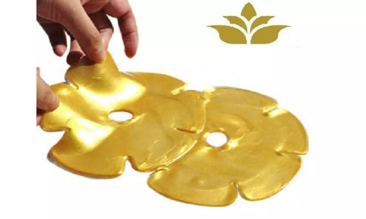 Lior Gold Paris 24K Golden Breast Mask (6 Pieces) - Primary Image