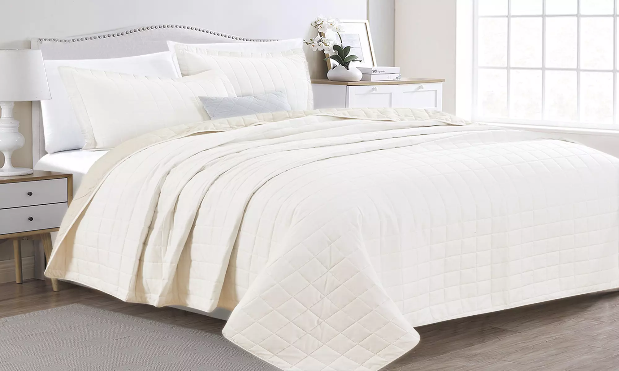 Premium Solid Quilt Set (2- or 3-Piece)
