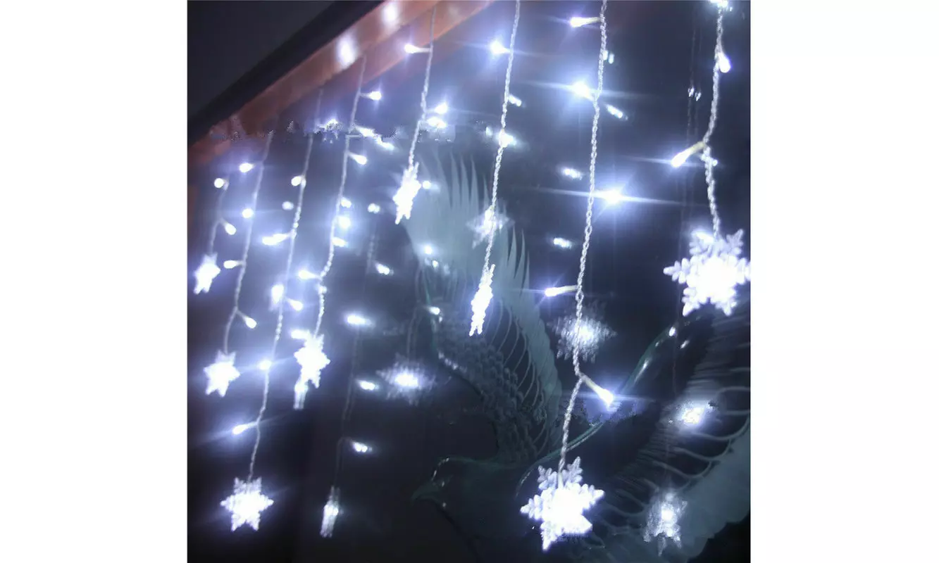 3.5M 96LED Snowflake String Curtain Lights Xmas Wedding Window Decor - Primary Image