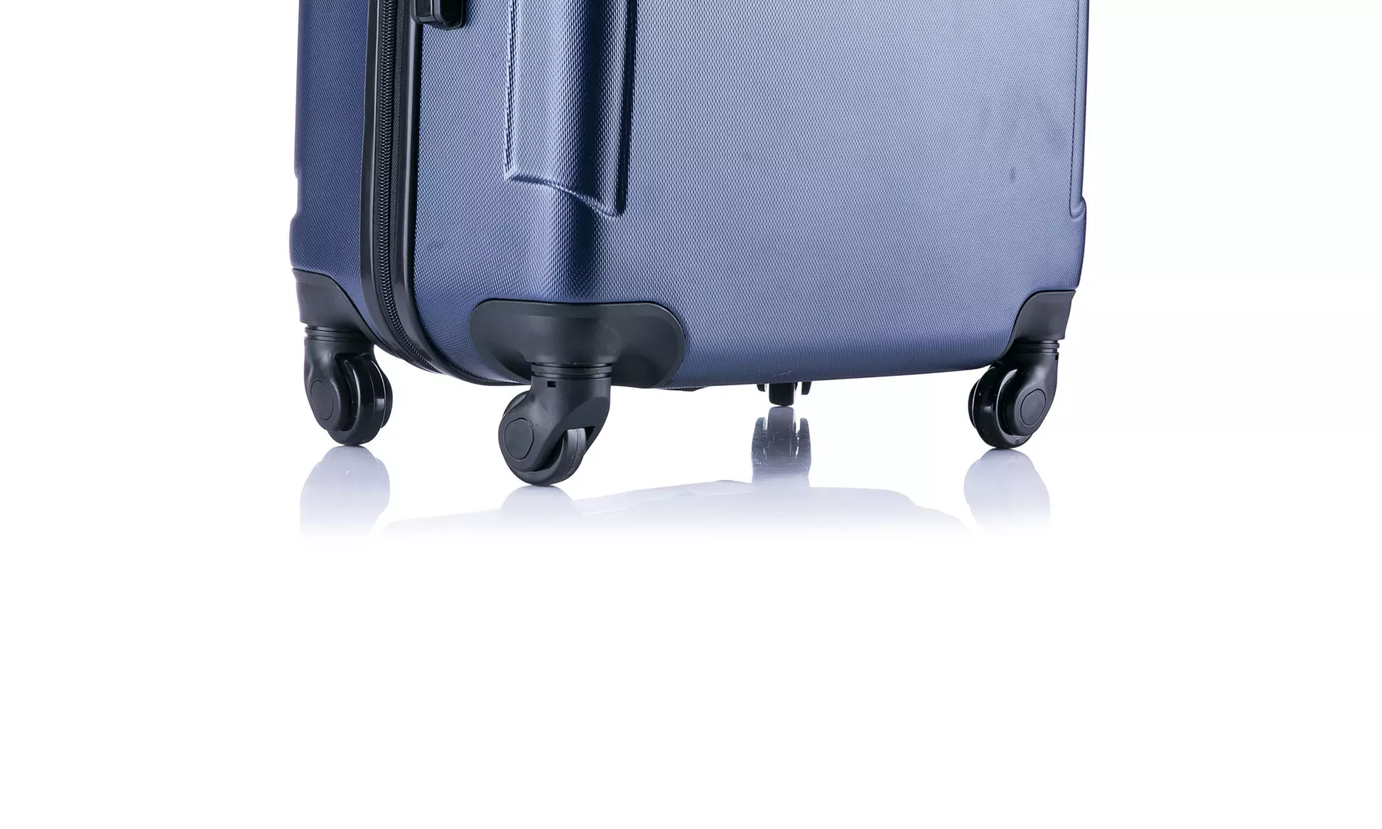 InUSA Pilot Lightweight Hardside Spinner Luggage