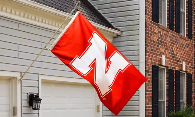 BSI Products FAN-tastic NCAA 3' x 5' Flag and 60" Flag Pole Set  - Primary Image