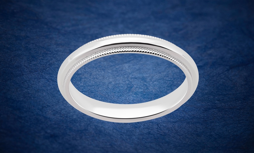 Image 7: Unisex 3 MM - 6 MM 14K Solid Gold Charming Milgrain Wedding Band By L'Artiste