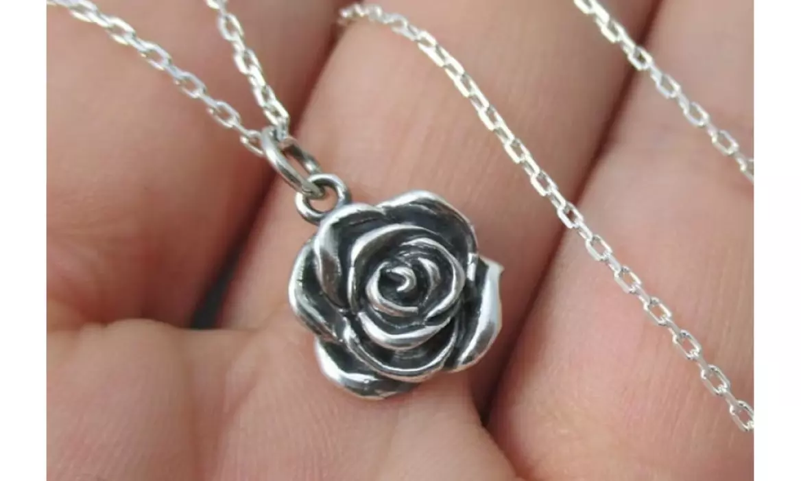 925 Sterling Silver Rose Flower Pendant Necklace With 18 Inch Chain