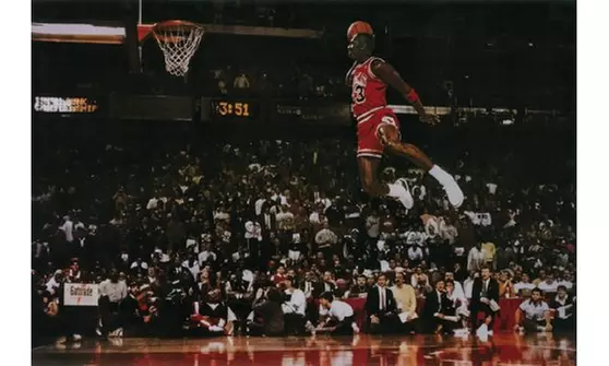 Hot Stuff Enterprise Z134-24x36-NA Michael Jordan Dunk Poster, 24 x 36 - Primary Image