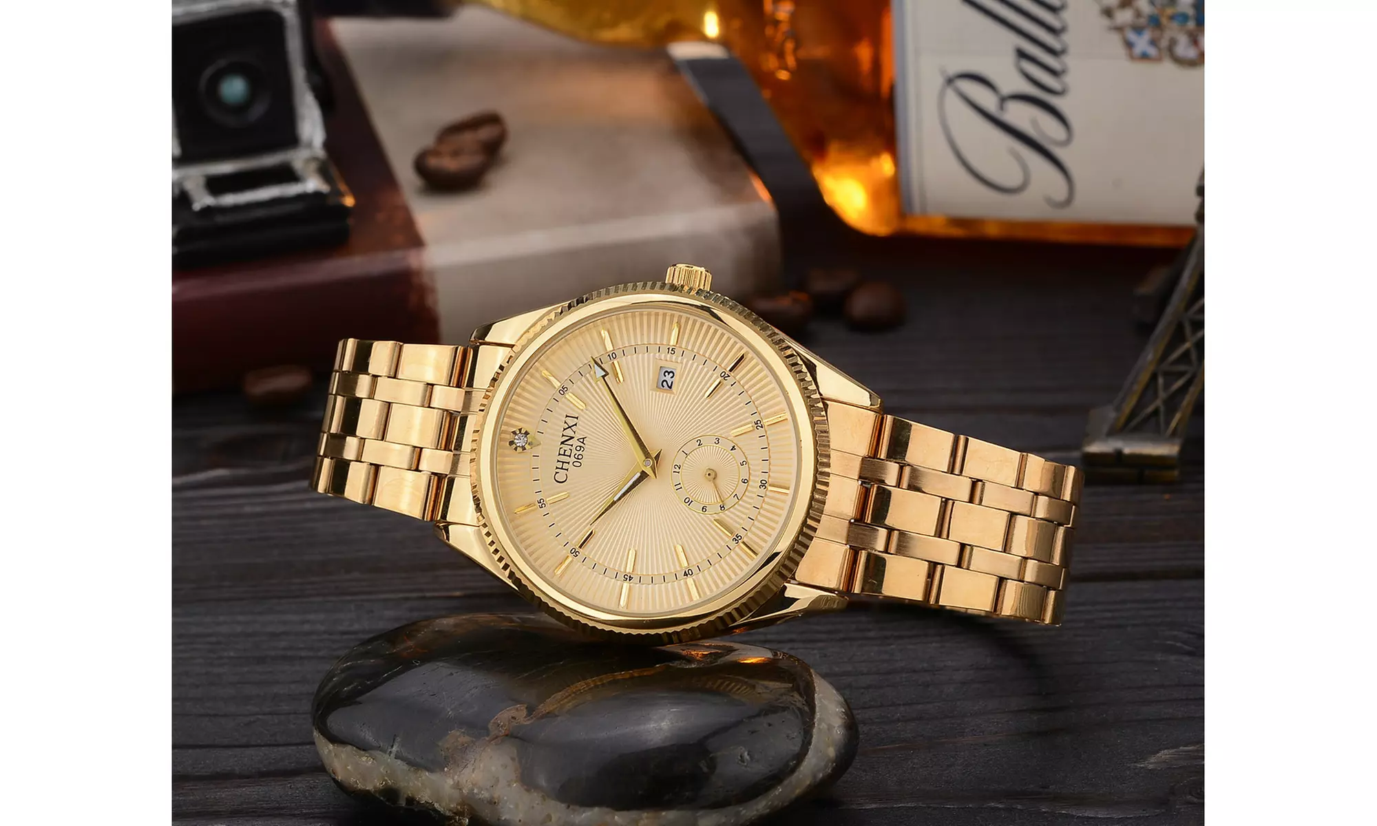 CHENXI  Calendar Quartz Gold  Luxury Men's Watch - Primary Image
