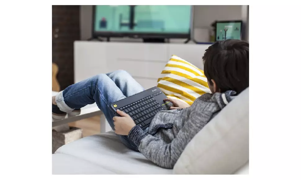 Logitech K400 Plus Wireless Touch HTPC Keyboard for PC Connected TVs - Second Medium