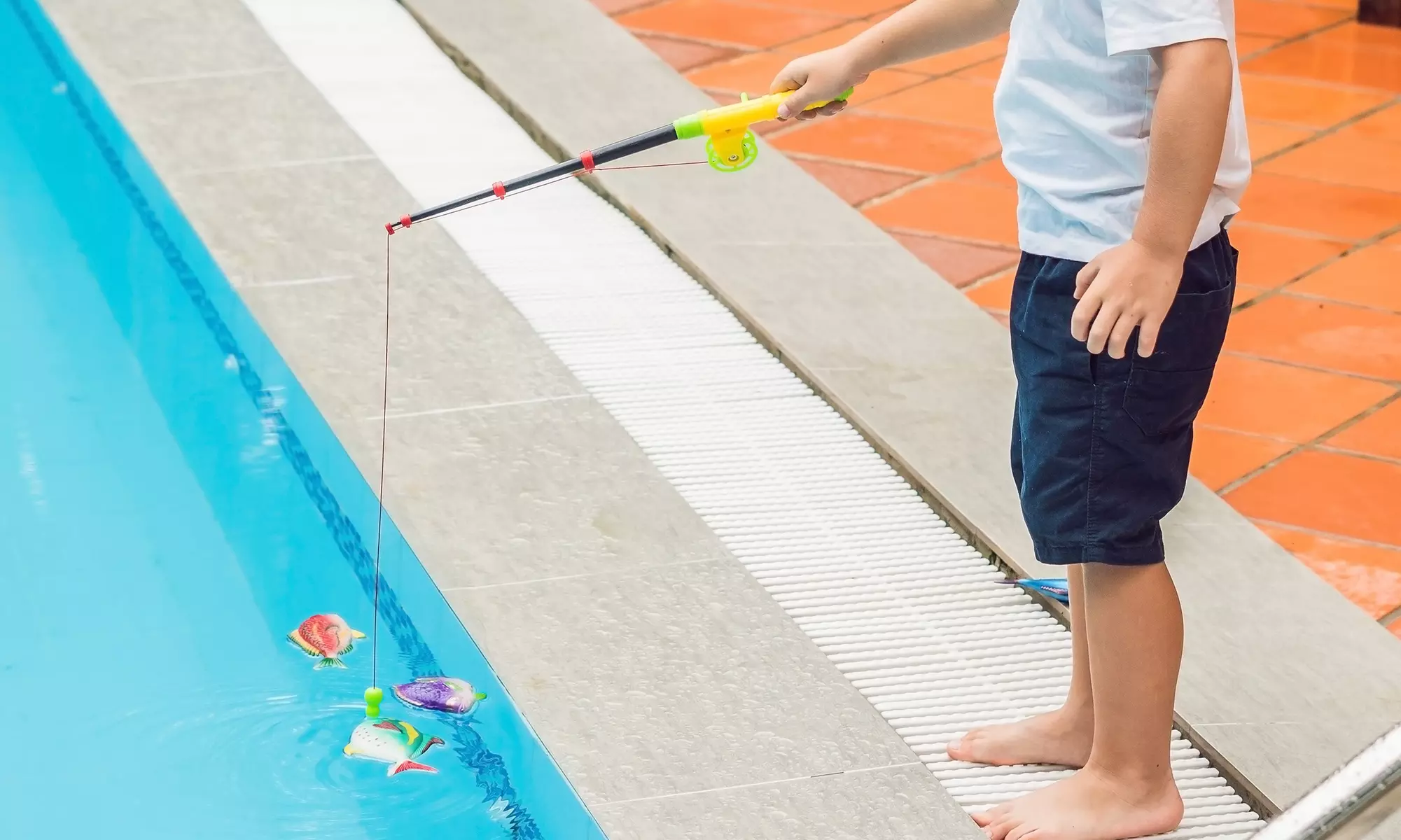 Hey! Play! Toy Fishing Set with Magnetic Fishing Pole - Second Medium