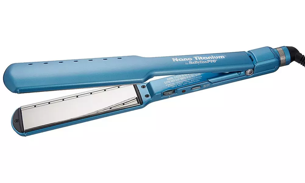 BaByliss Pro Nano Titanium Plated Wet-to-Dry Flat Iron - Second Medium