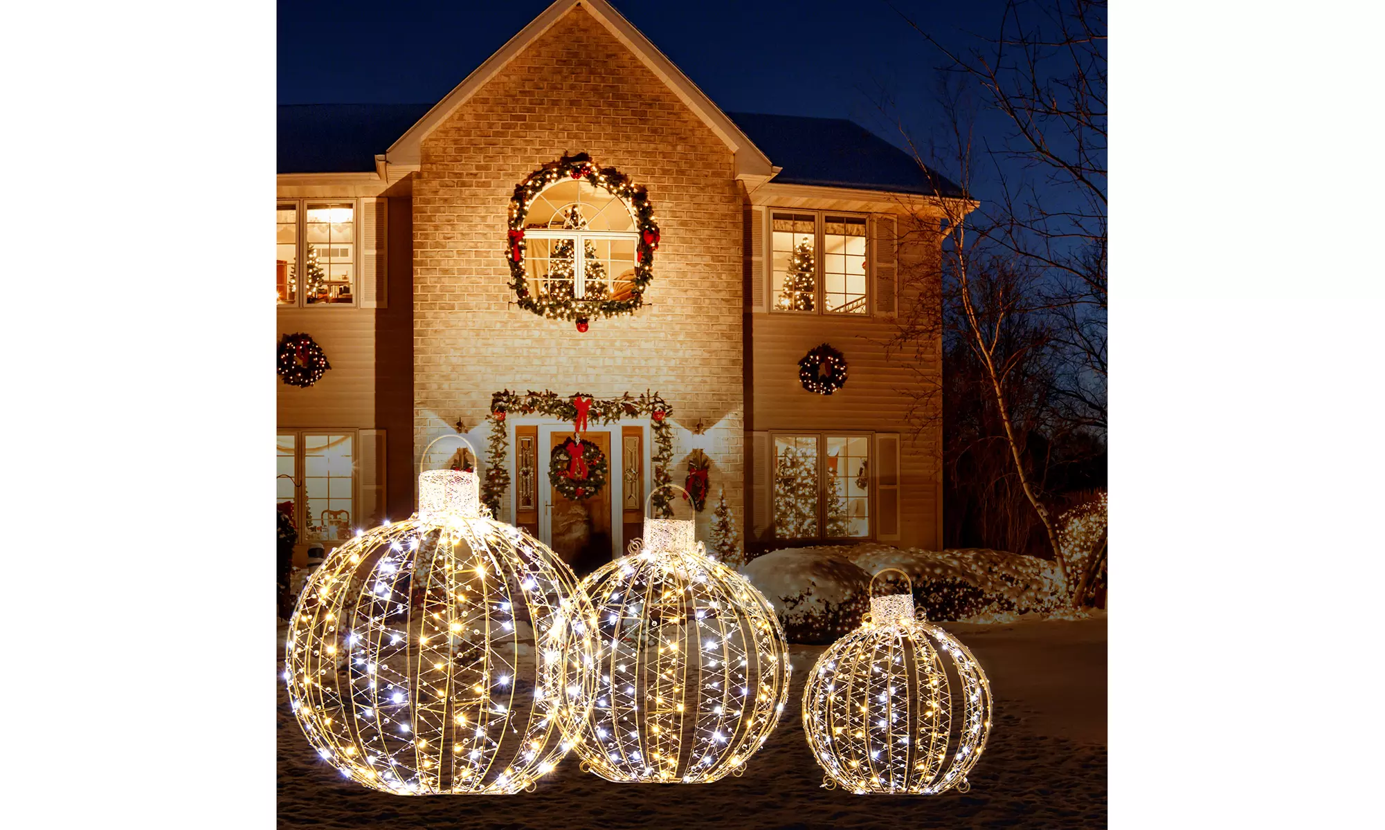 Costway Christmas LED Light Balls Outdoor Hanging Light Spheres 360 Lights