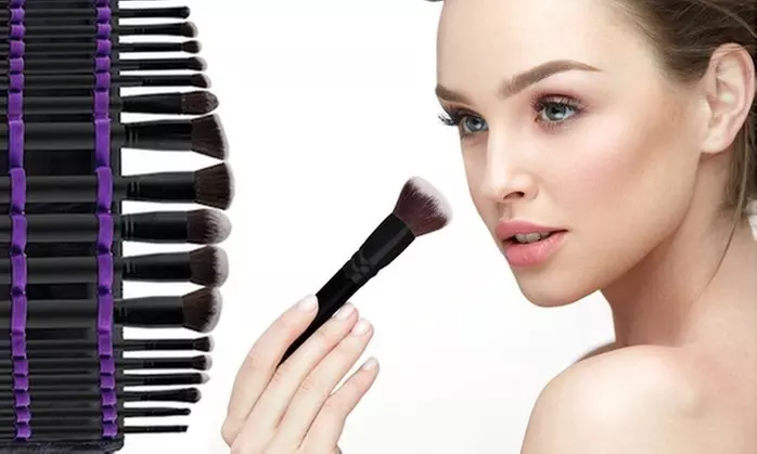 Professional Makeup Brushes Set with Foldable Organizer Pouch - 16 Piece  - Primary Image