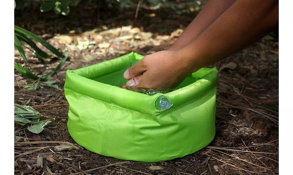  Inflatable Camping Sink with 5L Capacity, Green - Primary Image