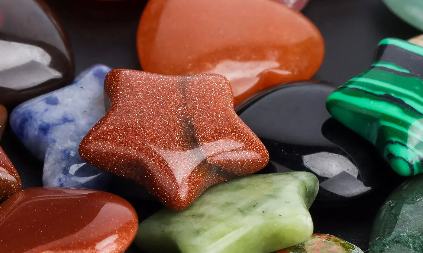 Natural Healing Star & Hearts Crystal Gemstones for Home Decoration