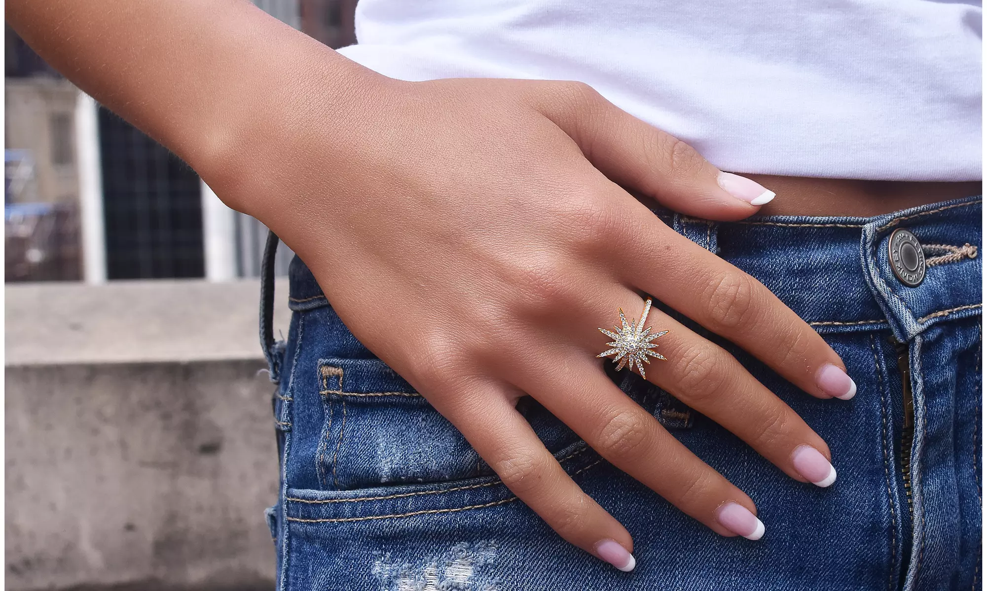 Shooting Star Ring Made With Cubic Zirconia Stones - Second Medium
