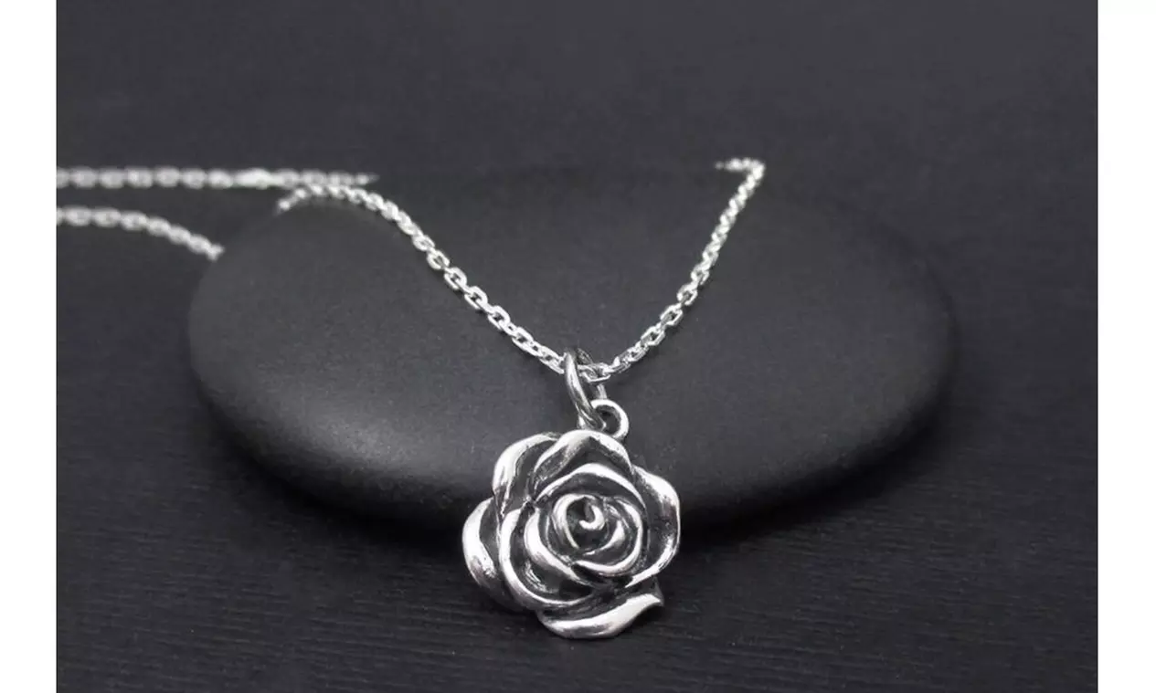 925 Sterling Silver Rose Flower Pendant Necklace With 18 Inch Chain
