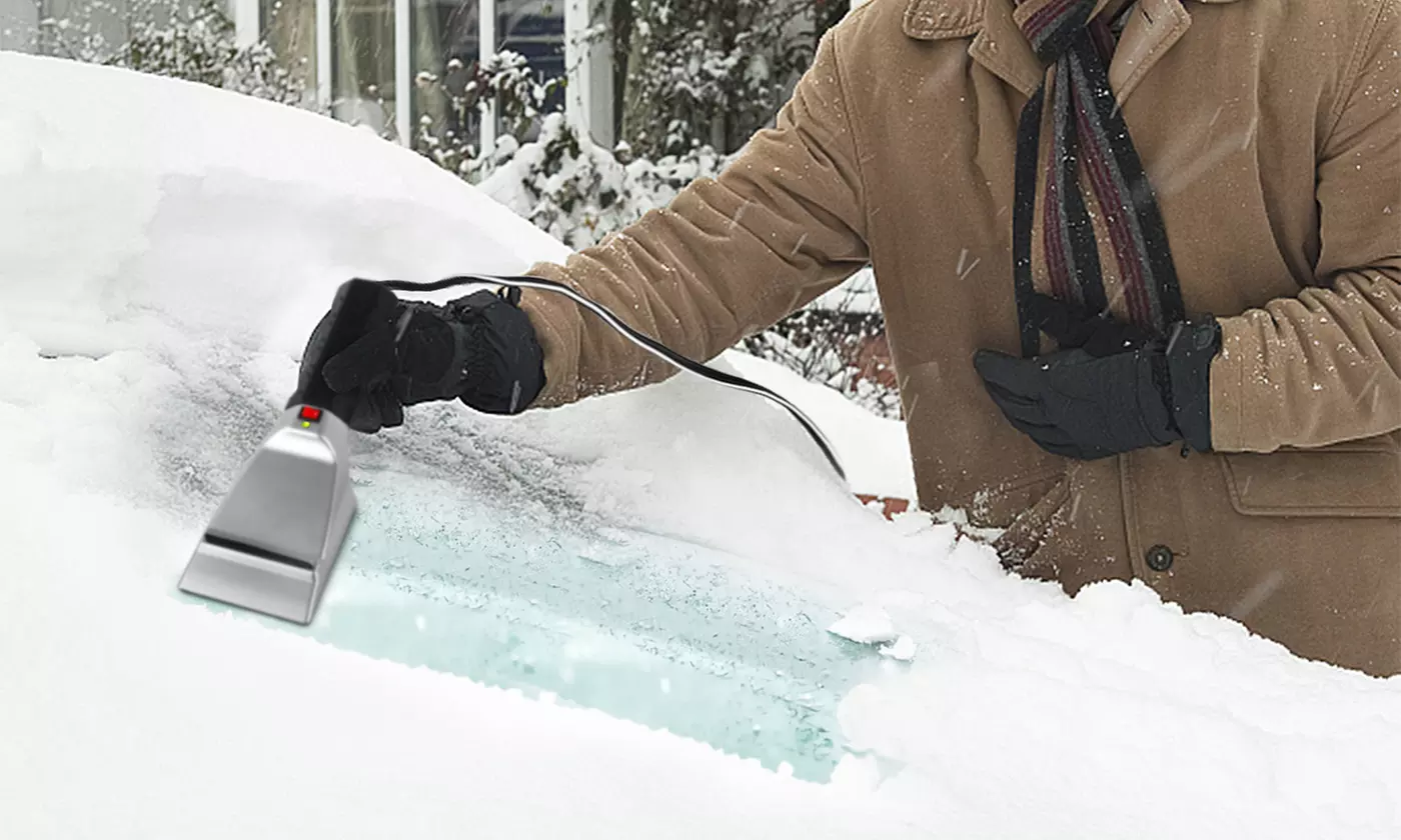 iMounTEK Heated 12V Auto Windshield Ice and Snow Scraper - Primary Image
