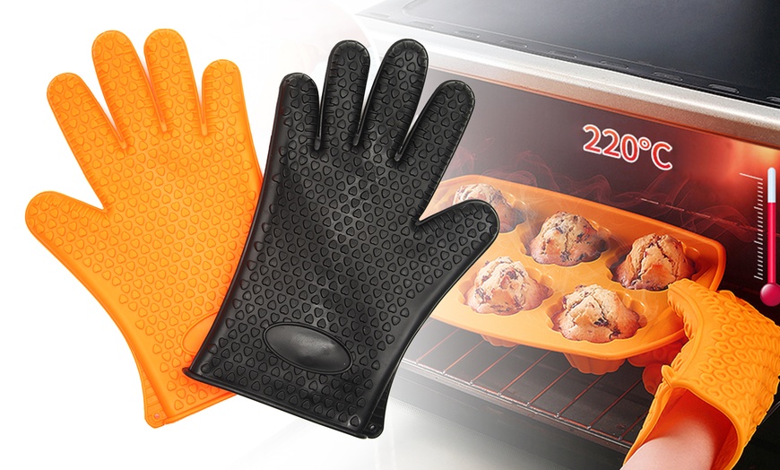 heat proof gloves for serving hot food