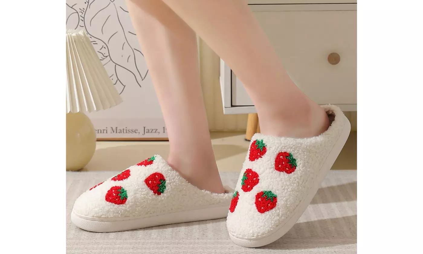 Strawberry Slippers Cute Comfy Bedroom Slippers Warm Soft Memory Foam Slippers 