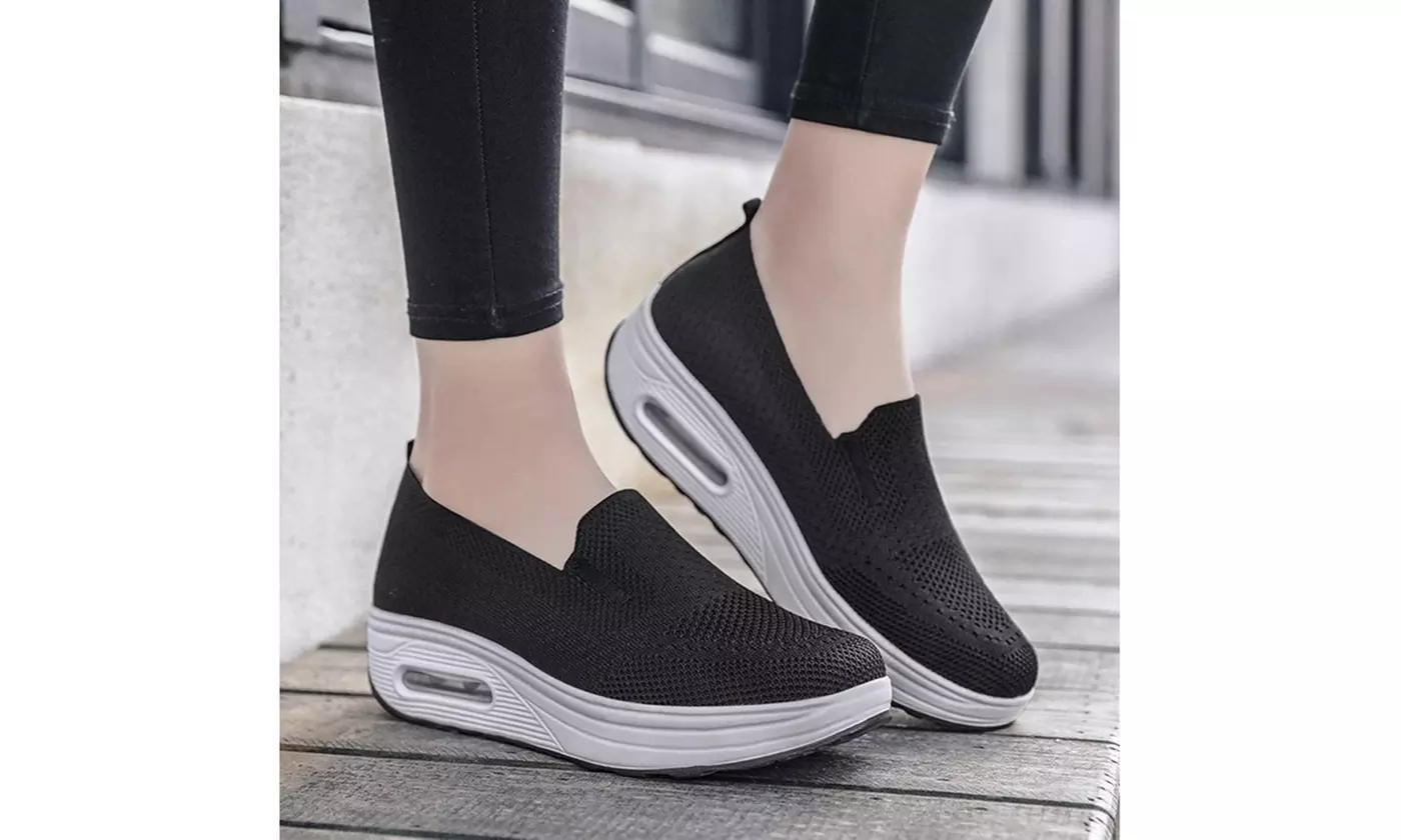  Women's Breathable Mesh Stretch Platform Cushion Sneakers