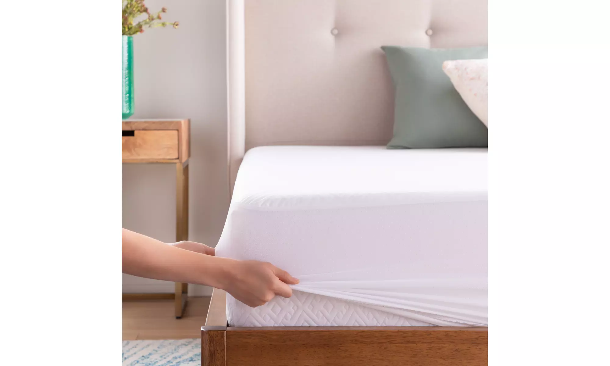 LinenSpa Fabric Mattress Protector