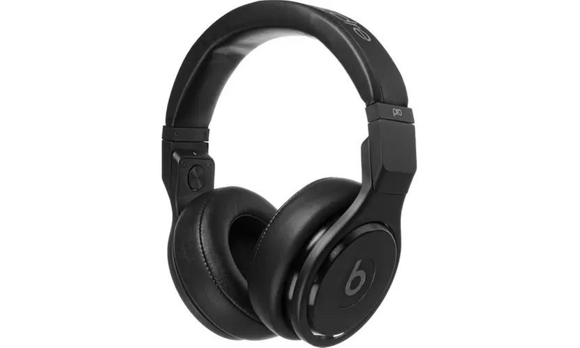Beats Pro Over-Ear Headphones Refurbished Grade A - Primary Image