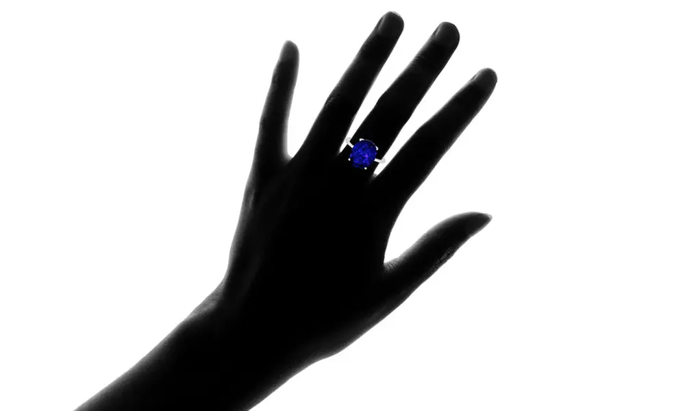 5.00 CTTW Sapphire Oval Cut Sterling Silver Ring
