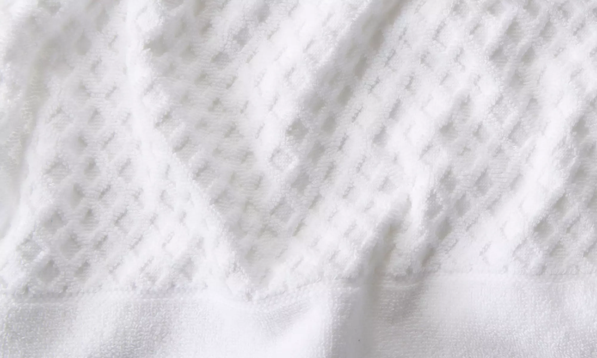 Ultra-Soft 100% Cotton Diamond Waffle Bath Towels