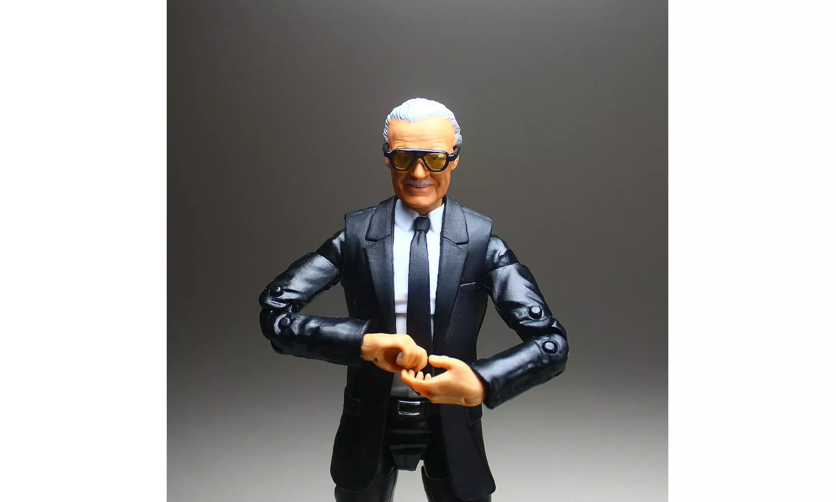 Marvel Legends Custom Excelsior Stan Lee Head Sculp Suited Body 6" Action Figure - Second Medium