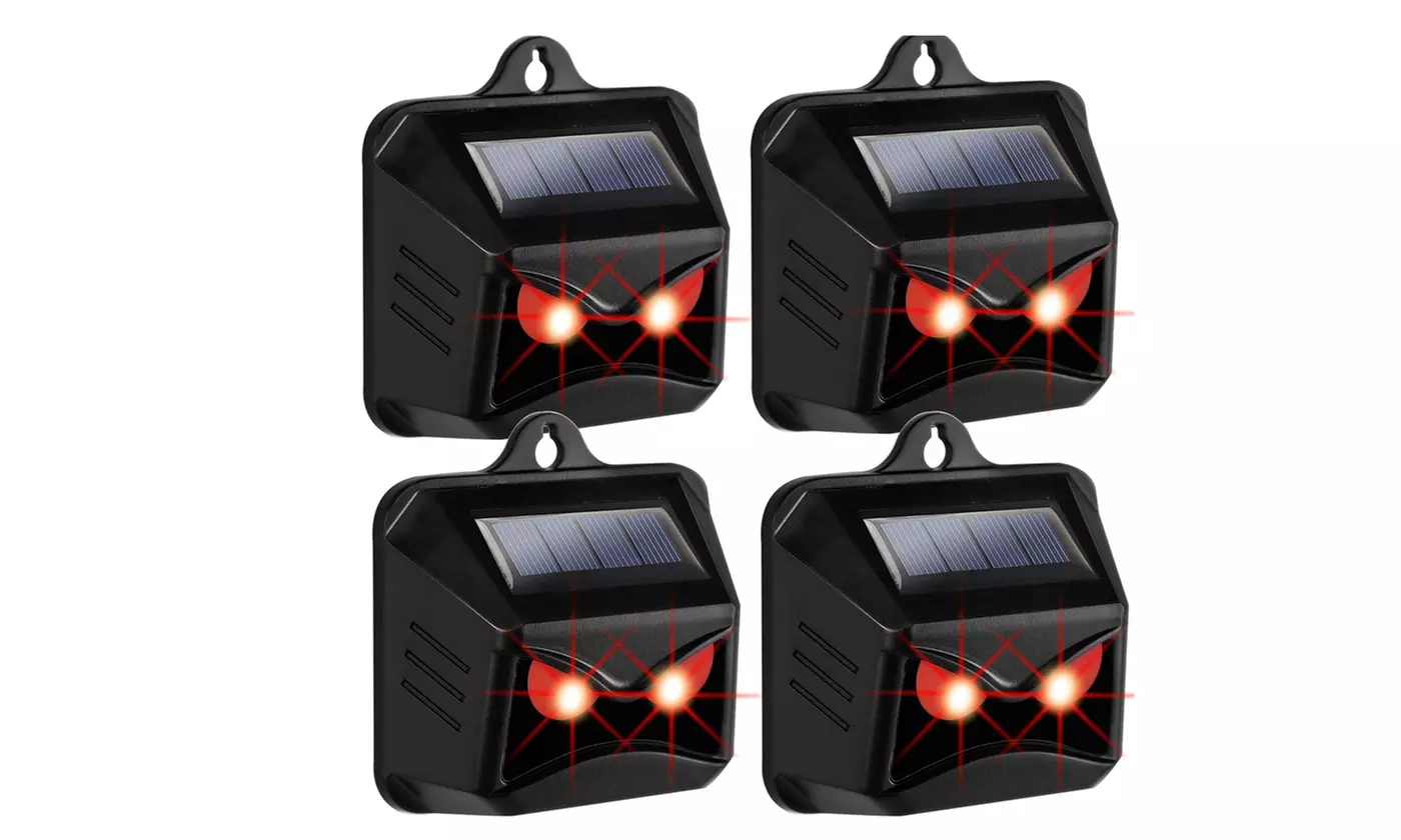 ItBelongs2U Solar Ultrasonic Animal Repeller Skunk