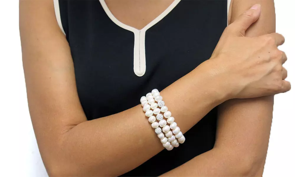 Genuine Freshwater Pearl Stretch Bracelet made With Crystals From Swarovski