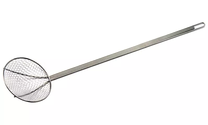 Bayou Classic 36-in Nickel-Plated Wire Mesh Skimmer w/ 8-in Bowl - Primary Image