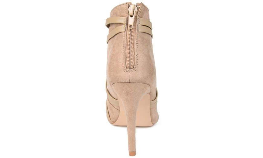 Image 57: Journee Collection Womens Samara Bootie