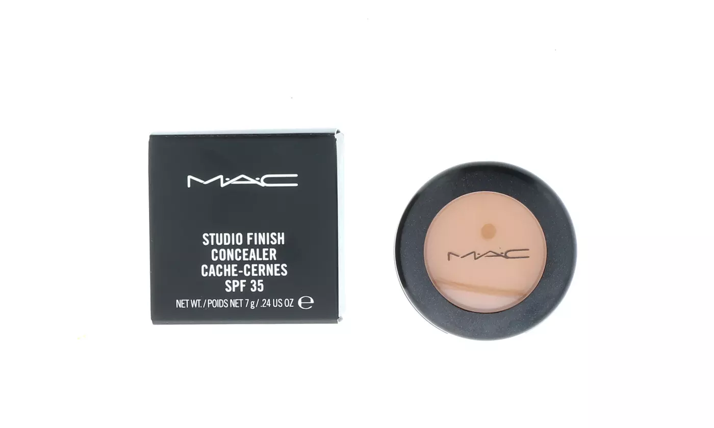 MAC Studio Finish Concealer SPF 35 NW35 .06 oz - Primary Image
