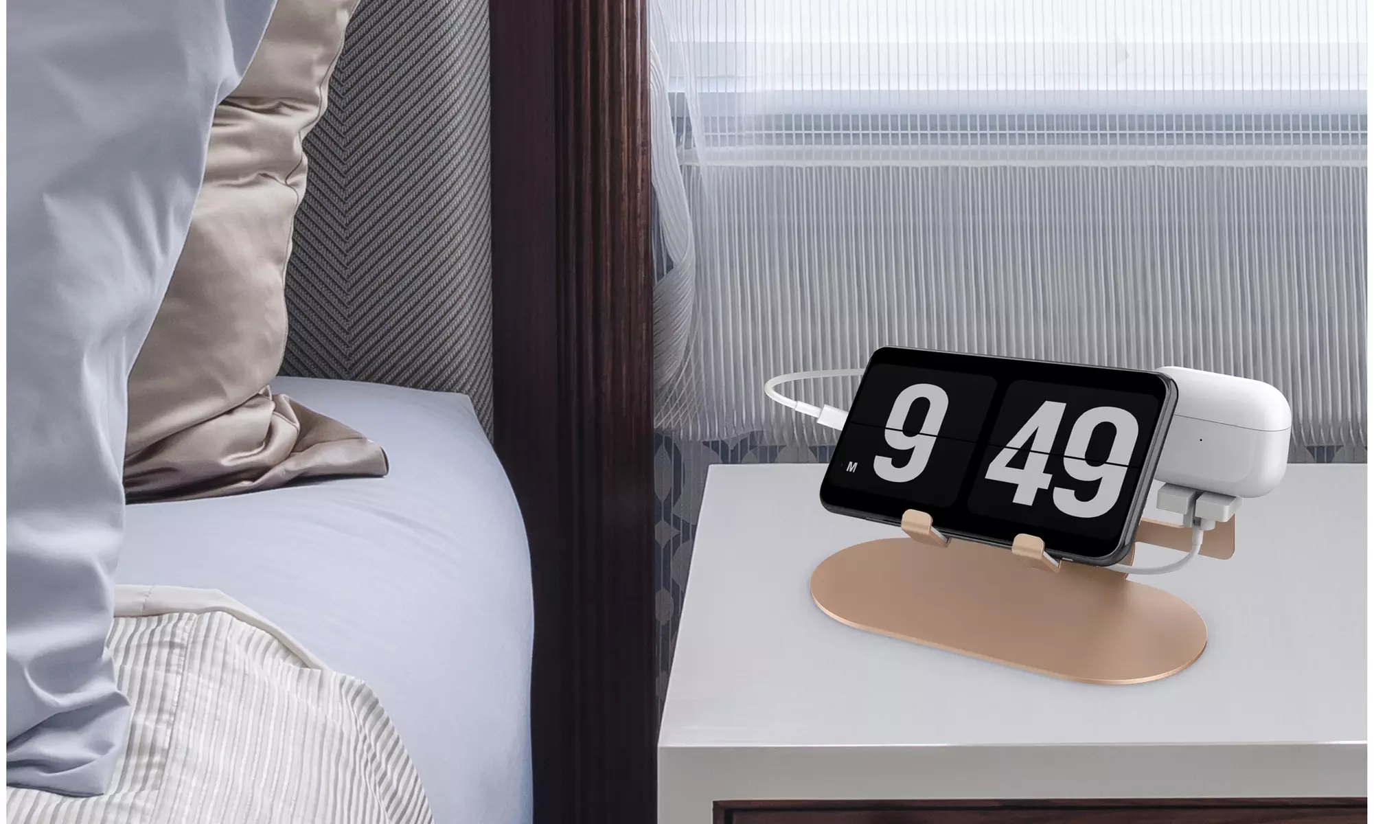 Aduro Trio Charge 3 in 1 Aluminum Charging Stand for iPhone, Watch & AirPods