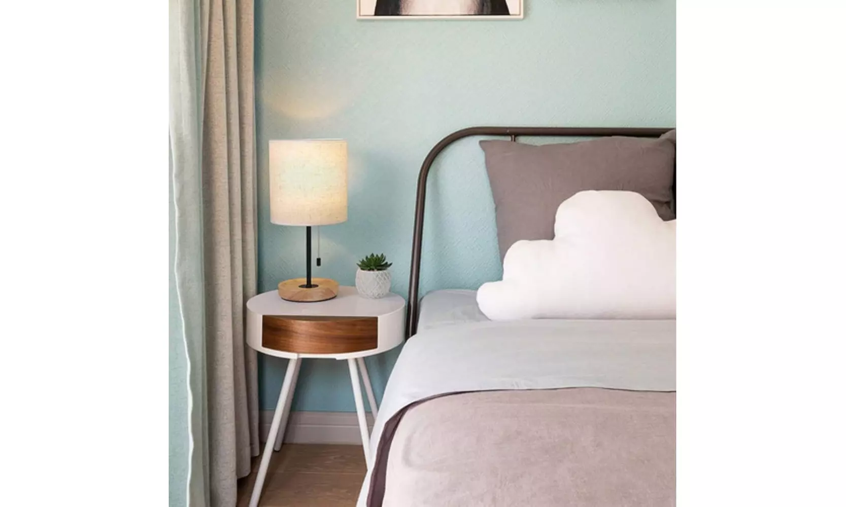 Creative table lamp Modern Bedside Light Fixtures for Bedroom Living Room