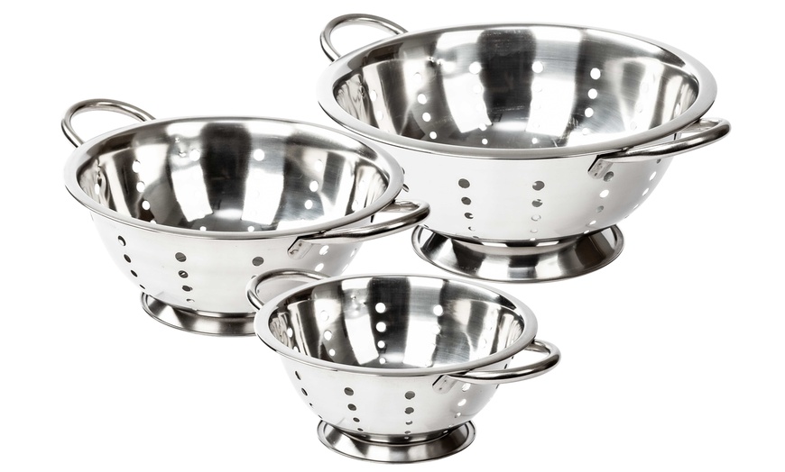 Stainless Steel Colanders 2QT - 3QT - 5QT | Groupon