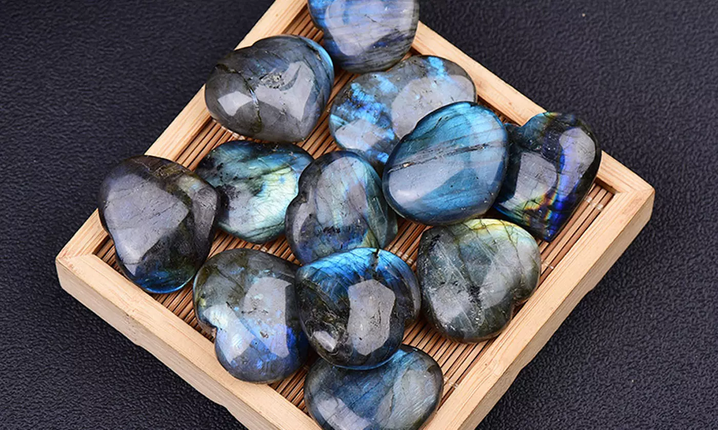 Natural Crystal Heart Moonstone Polished Labradorite Healing Energy Reiki Stone