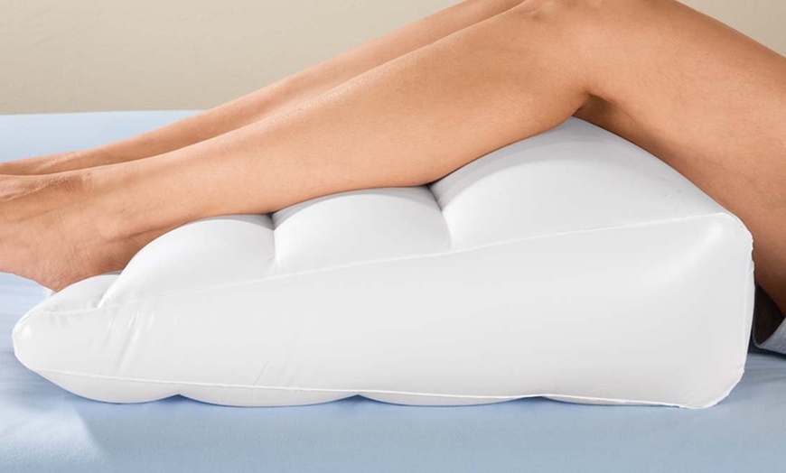 Up To 39% Off on Inflatable Bed Wedge Pillow f... | Groupon Goods